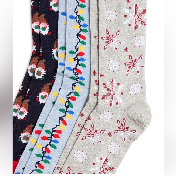 NIB Bloomingdale's Gnome, Snowflake and Christmas Lights 3 Crew Socks Mens 10-13 - Picture 3 of 6